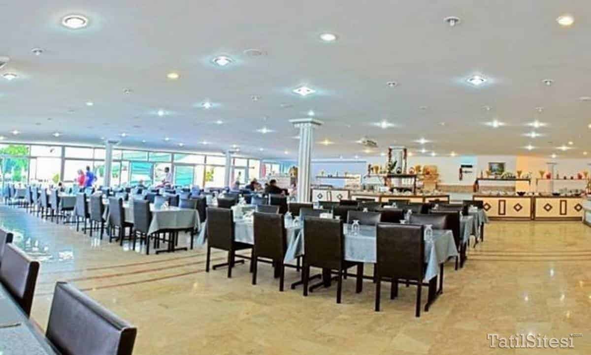Avalon Beach Hotel